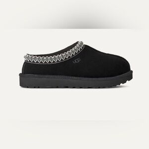 UGG Women's Classic Black Slippers